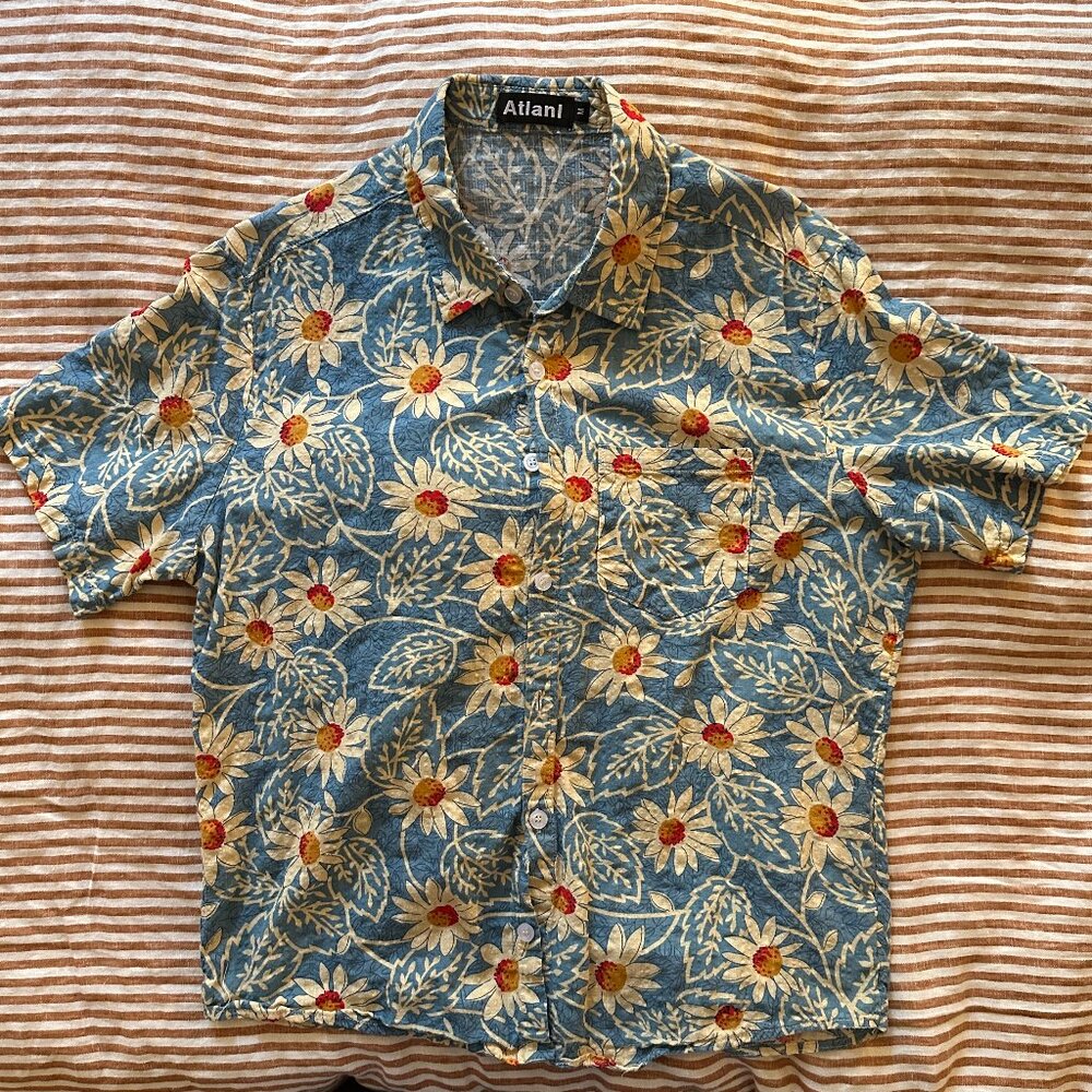 Mens Medium Floral Print Short Sleeve Shirt